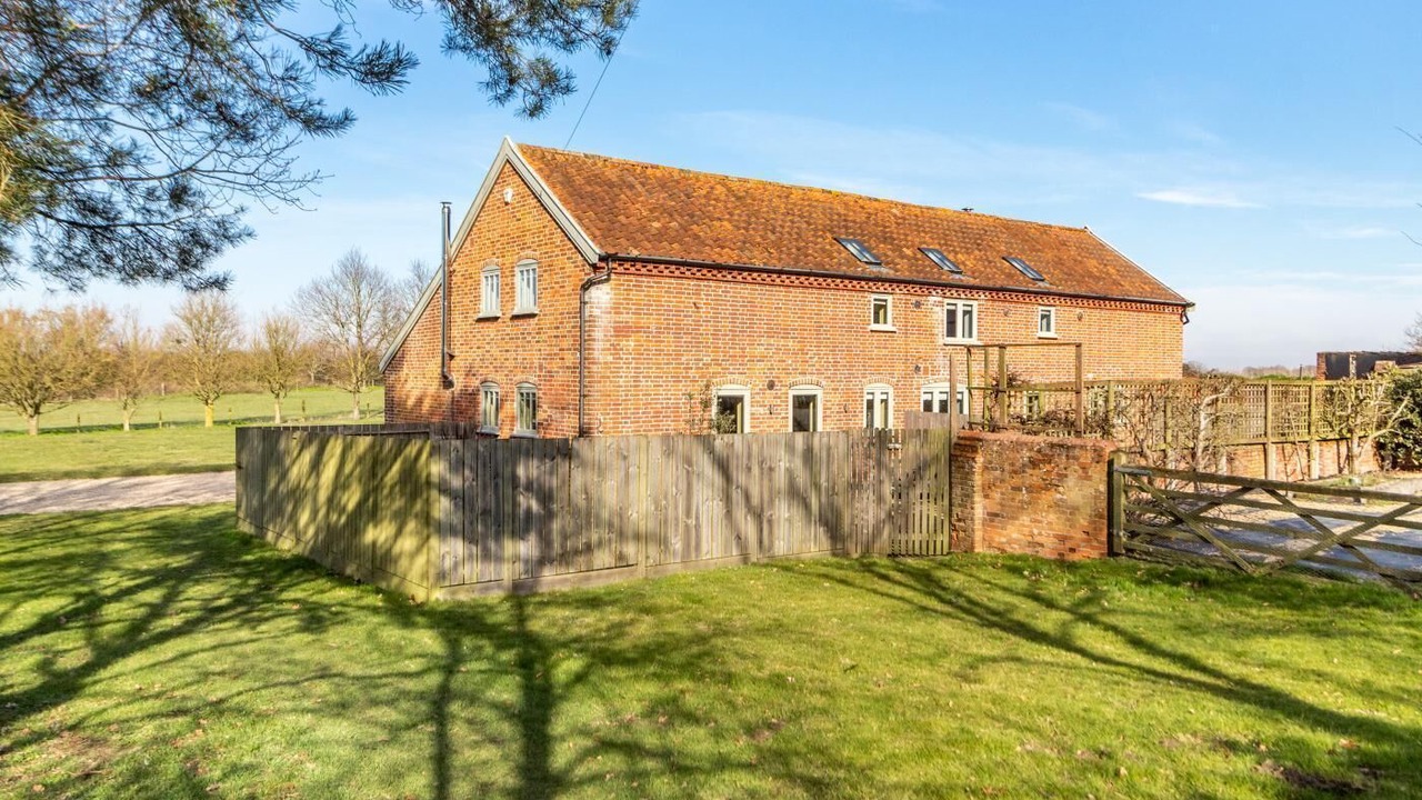 Photo of Outdoor in Knodishall