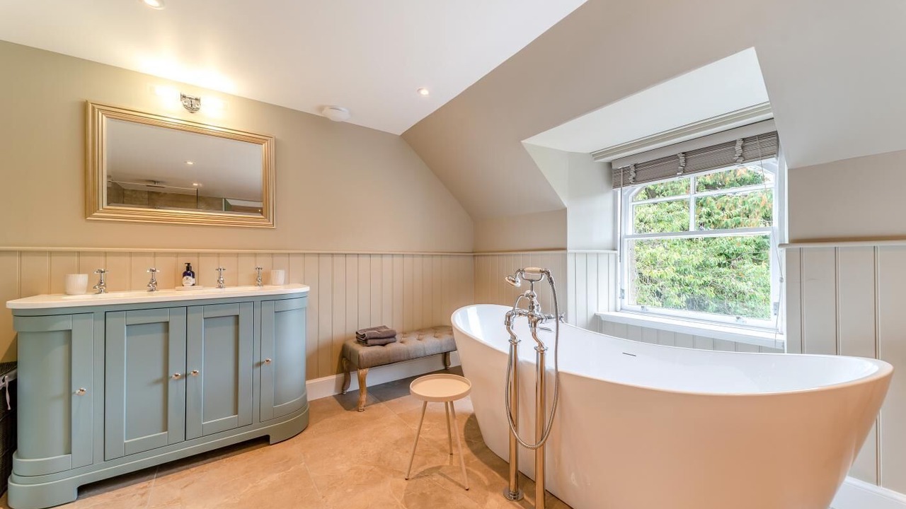Photo of Bathroom in Lochearnhead