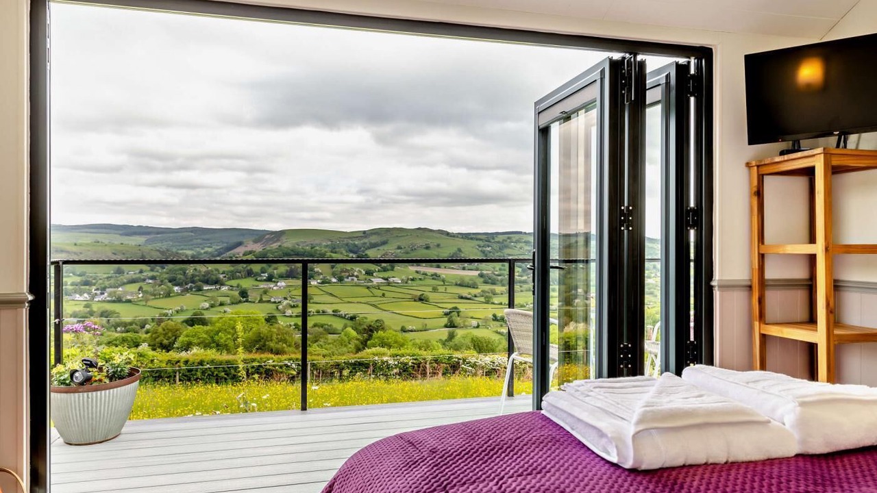 Photo of Bedroom in Llanfair Caereinion