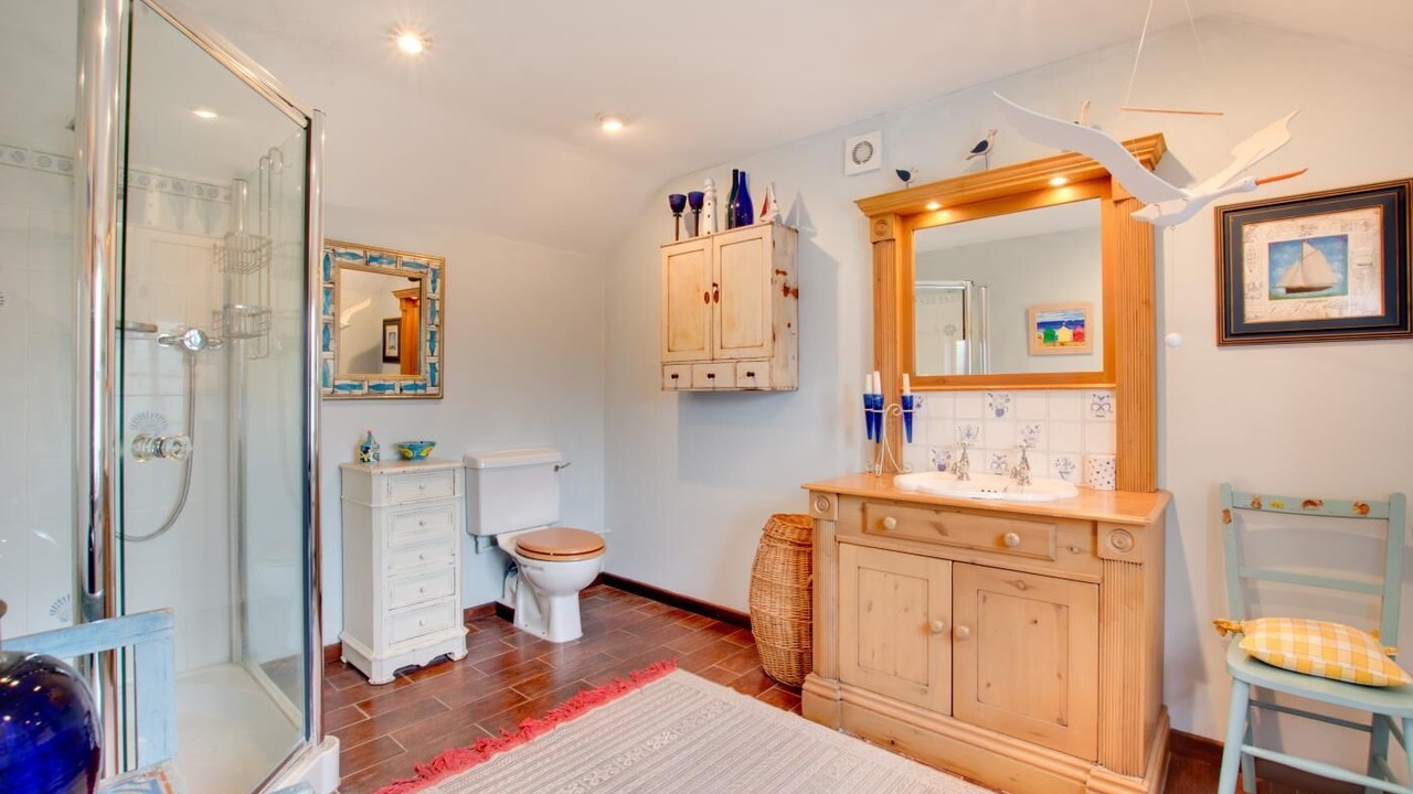 Photo of Bathroom in Hethel