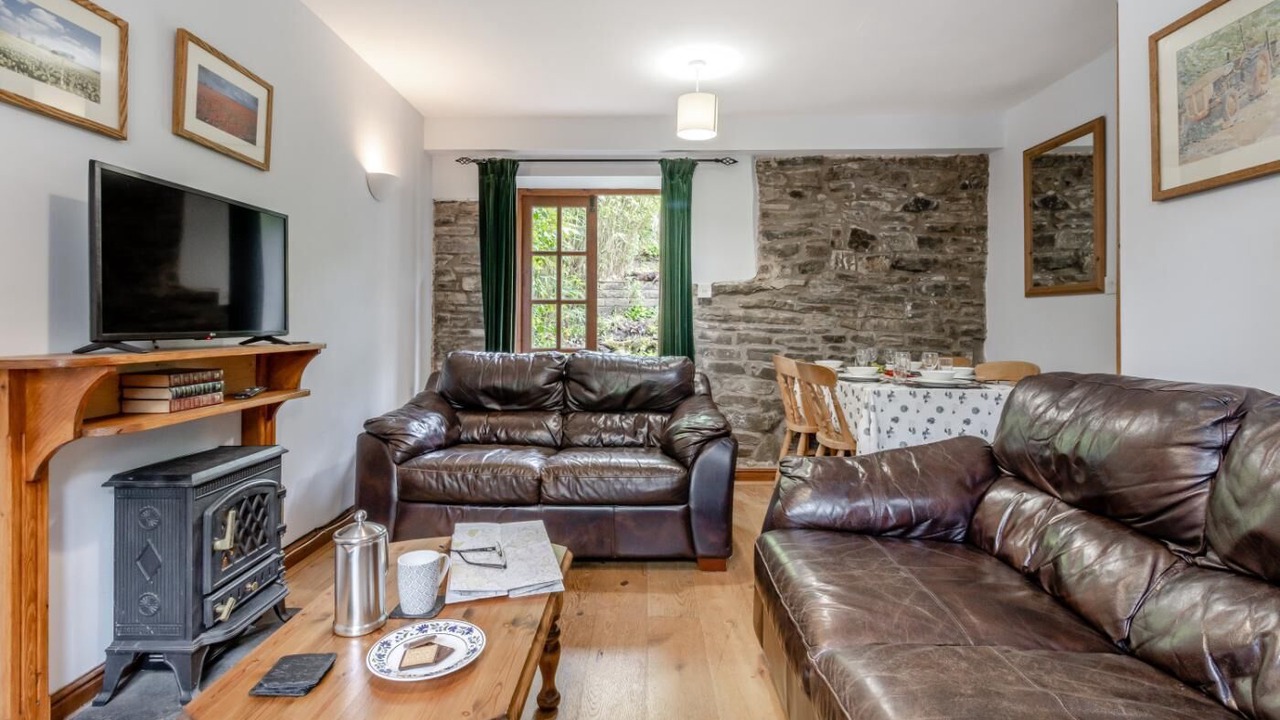 Photo of Livingroom in Felindre