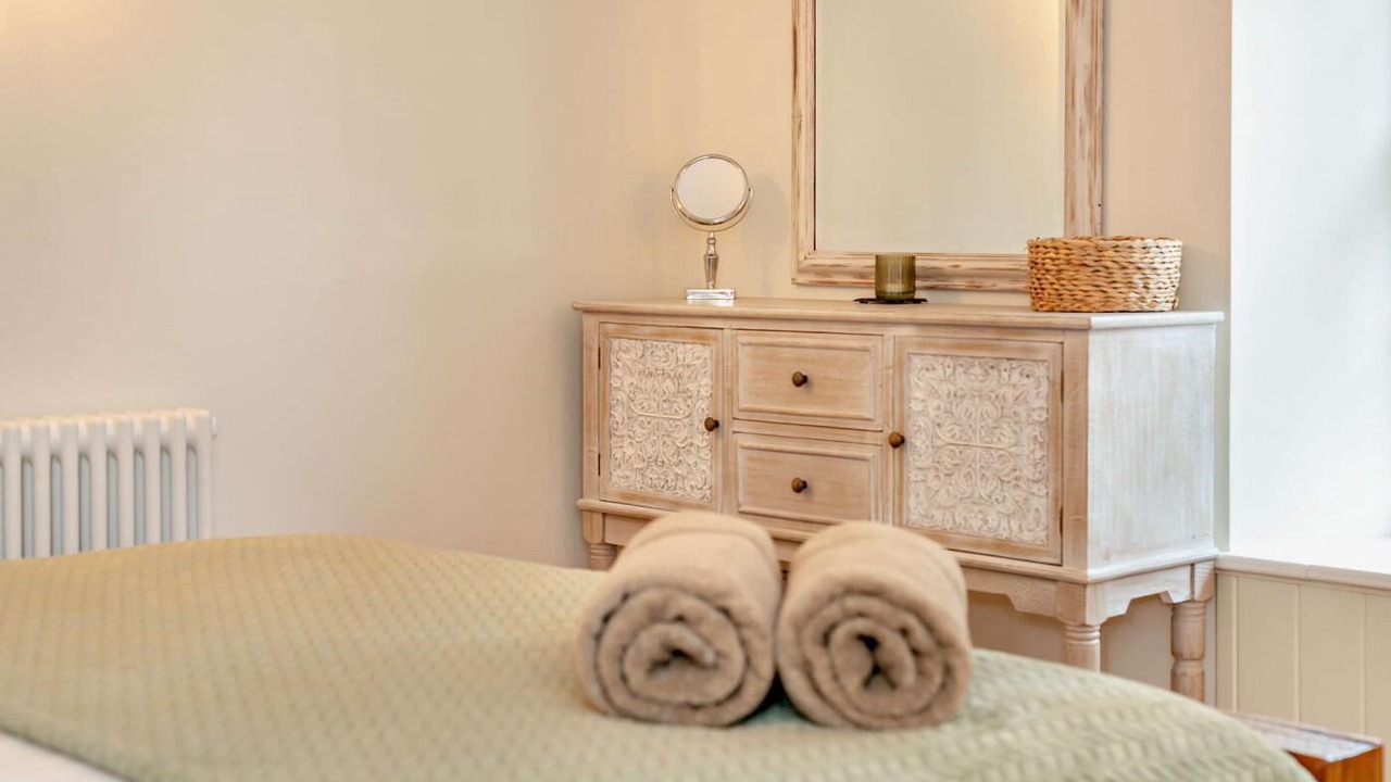 Photo of Bedroom in Mabe