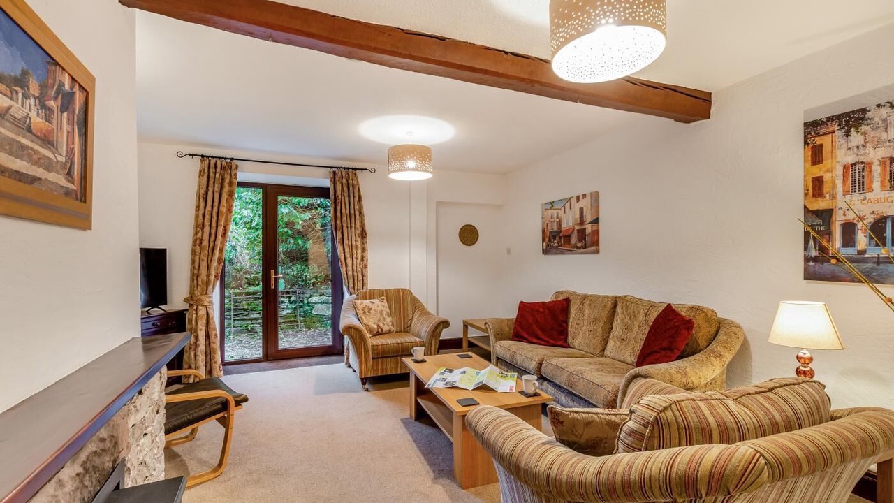 Photo of Livingroom in Low Newton