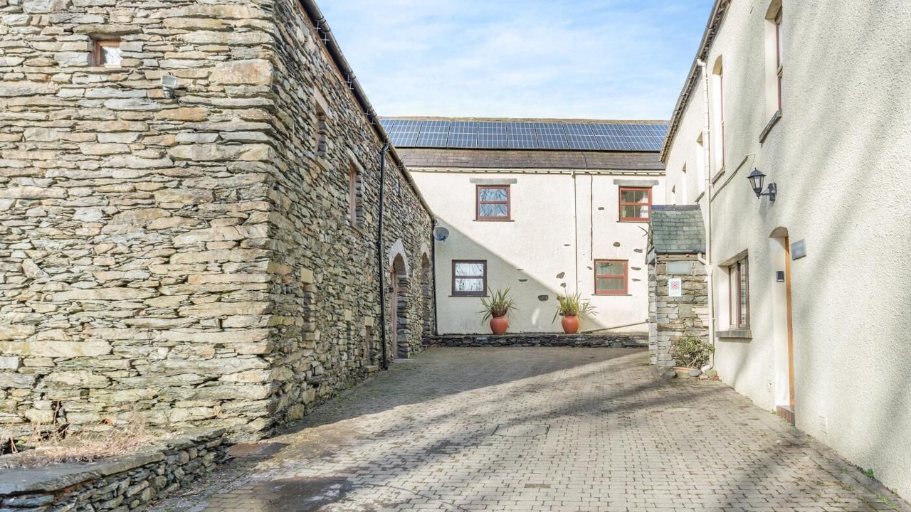 Photo of Outdoor in Low Newton