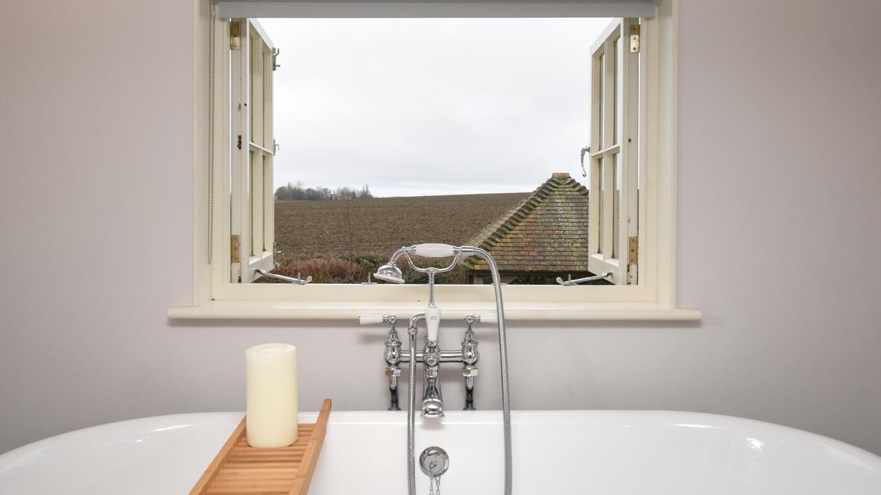 Photo of Bathroom in Monk Soham