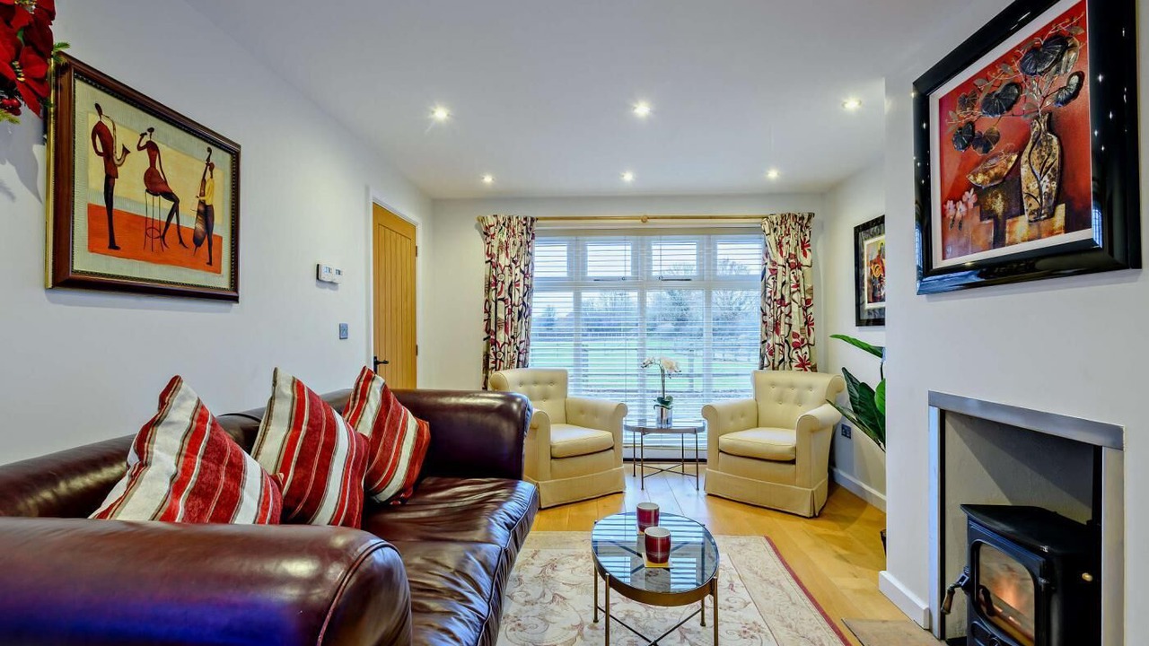 Photo of Livingroom in Hopton