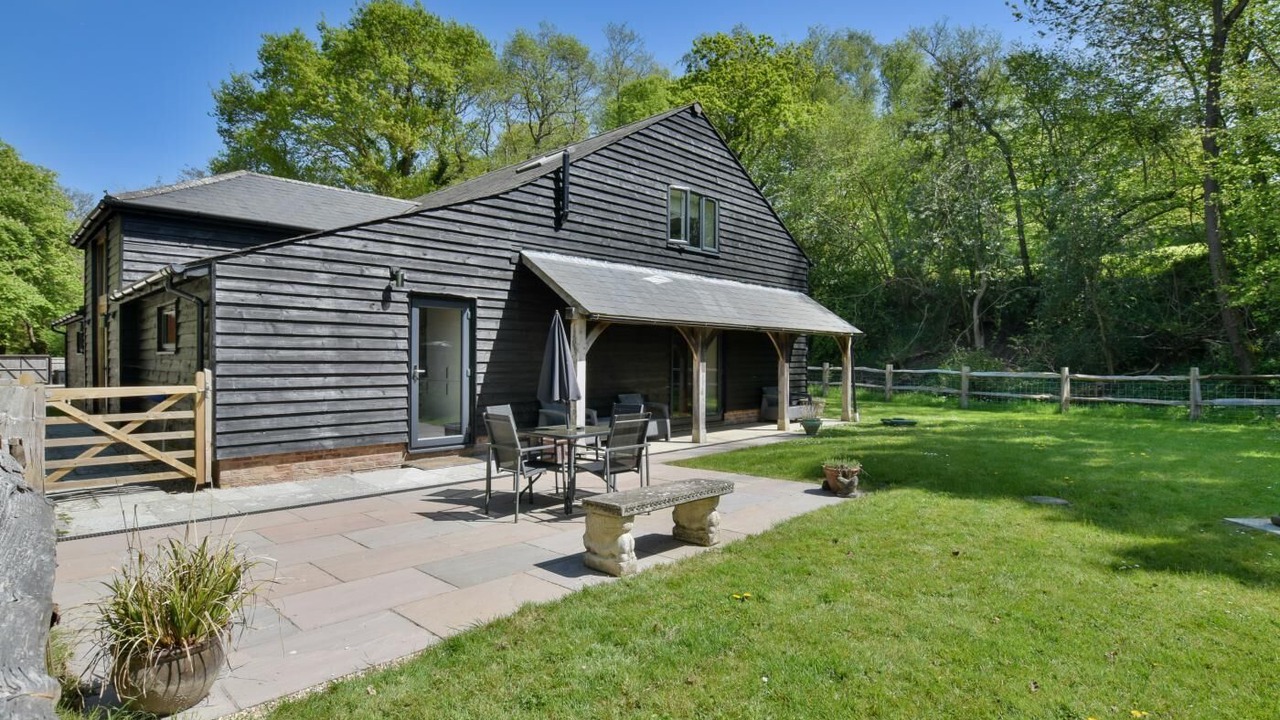 Photo of Outdoor in Ewhurst Green