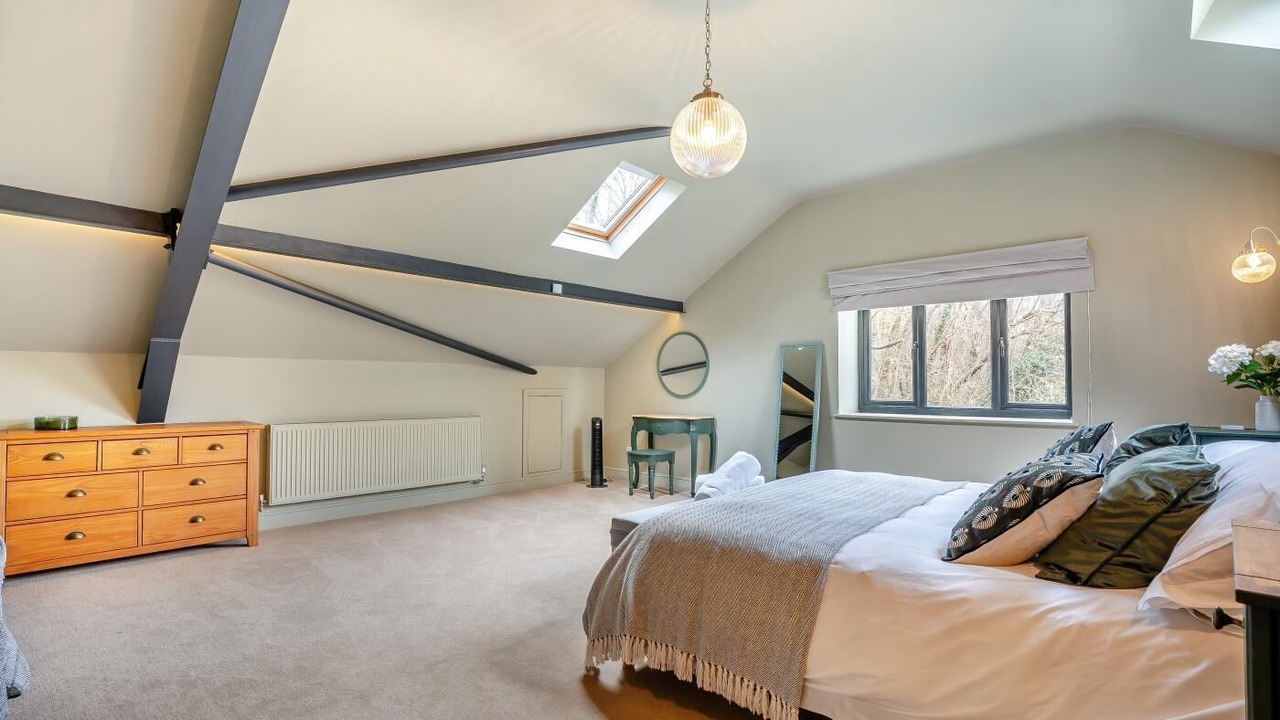 Photo of Bedroom in Ewhurst Green