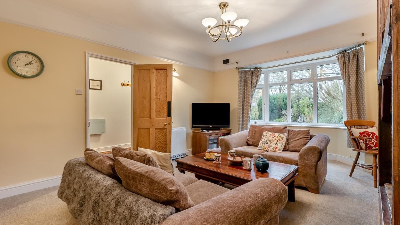 Photo of Livingroom in Briston