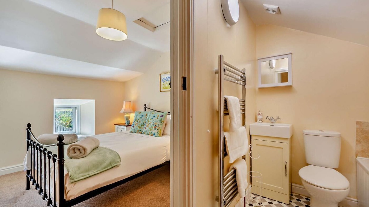 Photo of Bedroom in Worton
