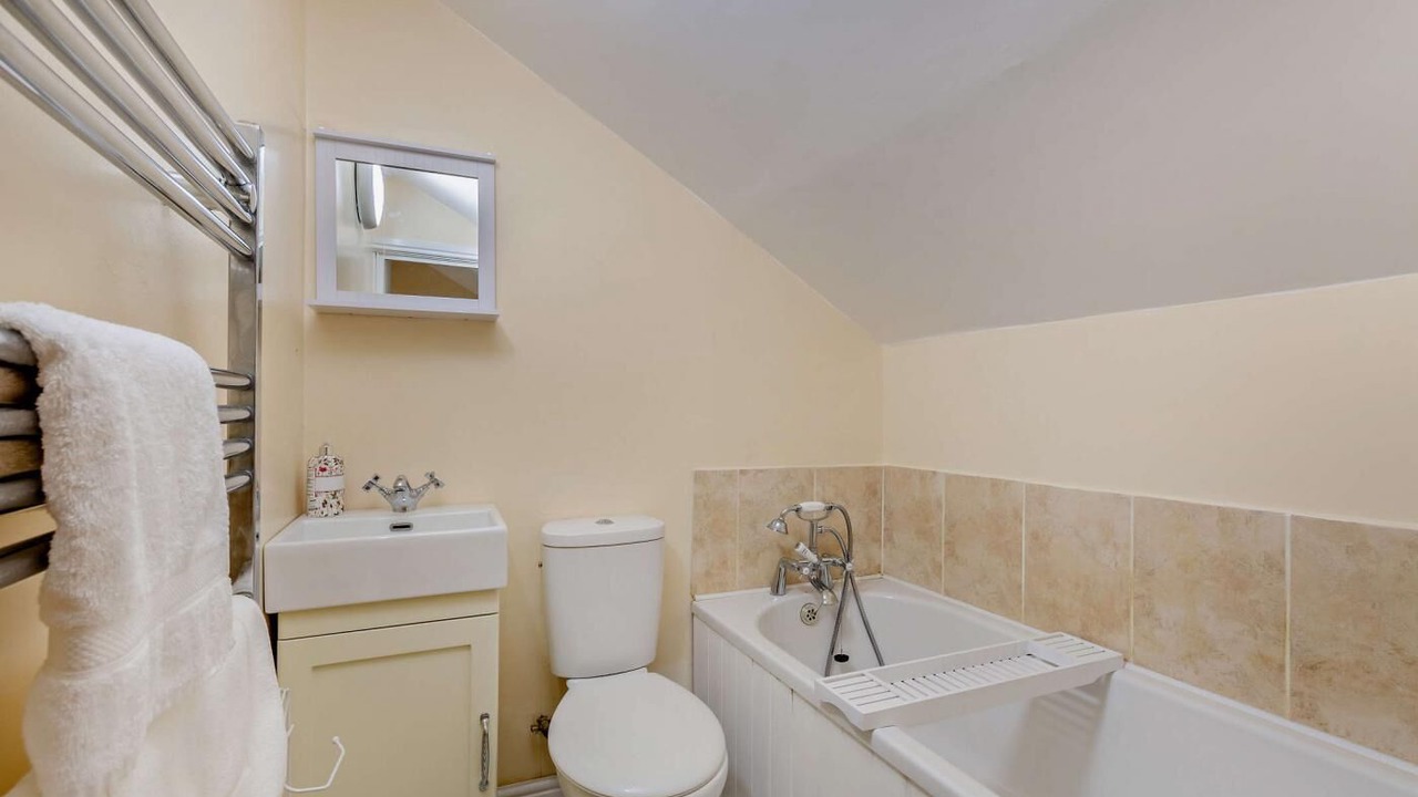 Photo of Bathroom in Worton