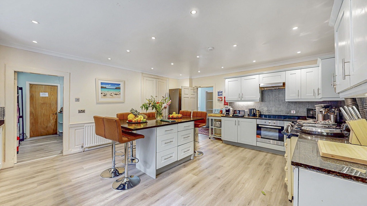 Photo of Kitchen in Colintraive