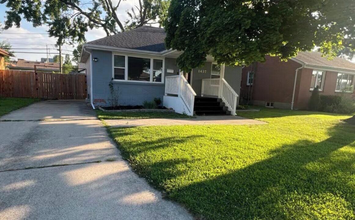 Photo of Outdoor in Windsor