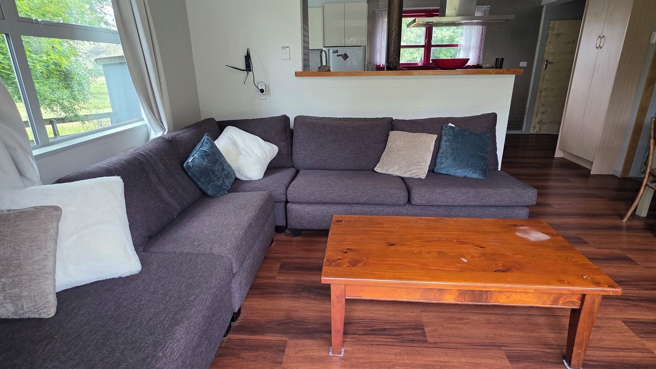 Photo of Livingroom in Burkes Pass