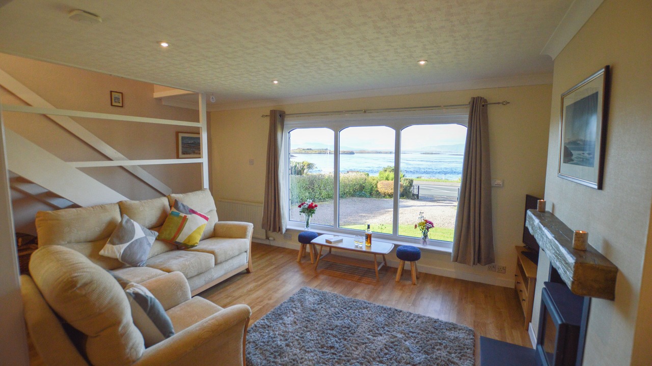 Photo of Livingroom in Connel