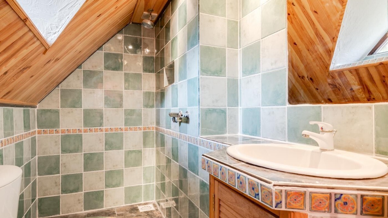 Photo of Bathroom in Quethiock
