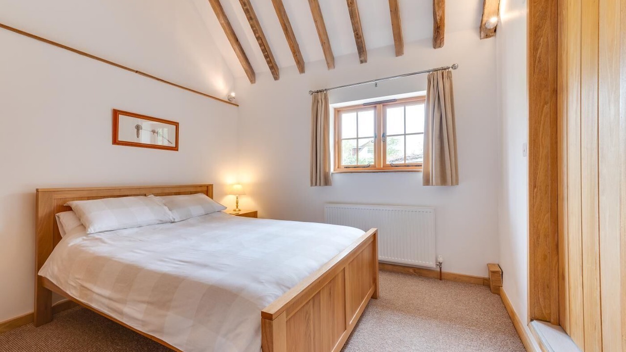 Photo of Bedroom in Ewhurst Green