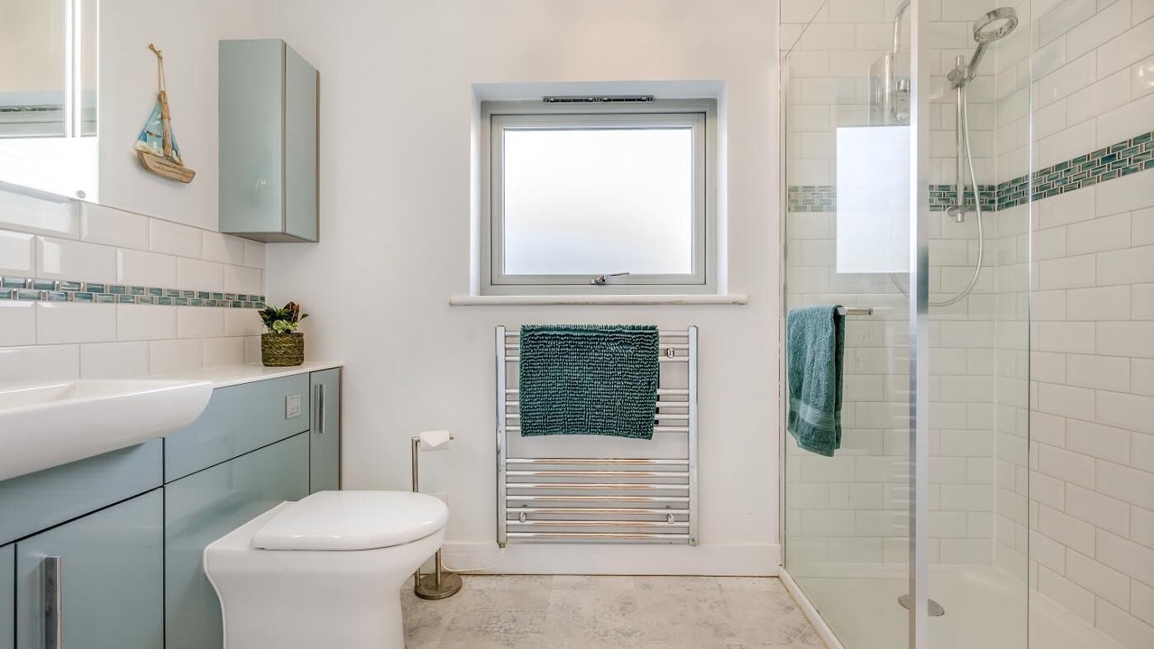 Photo of Bathroom in Saint Gennys