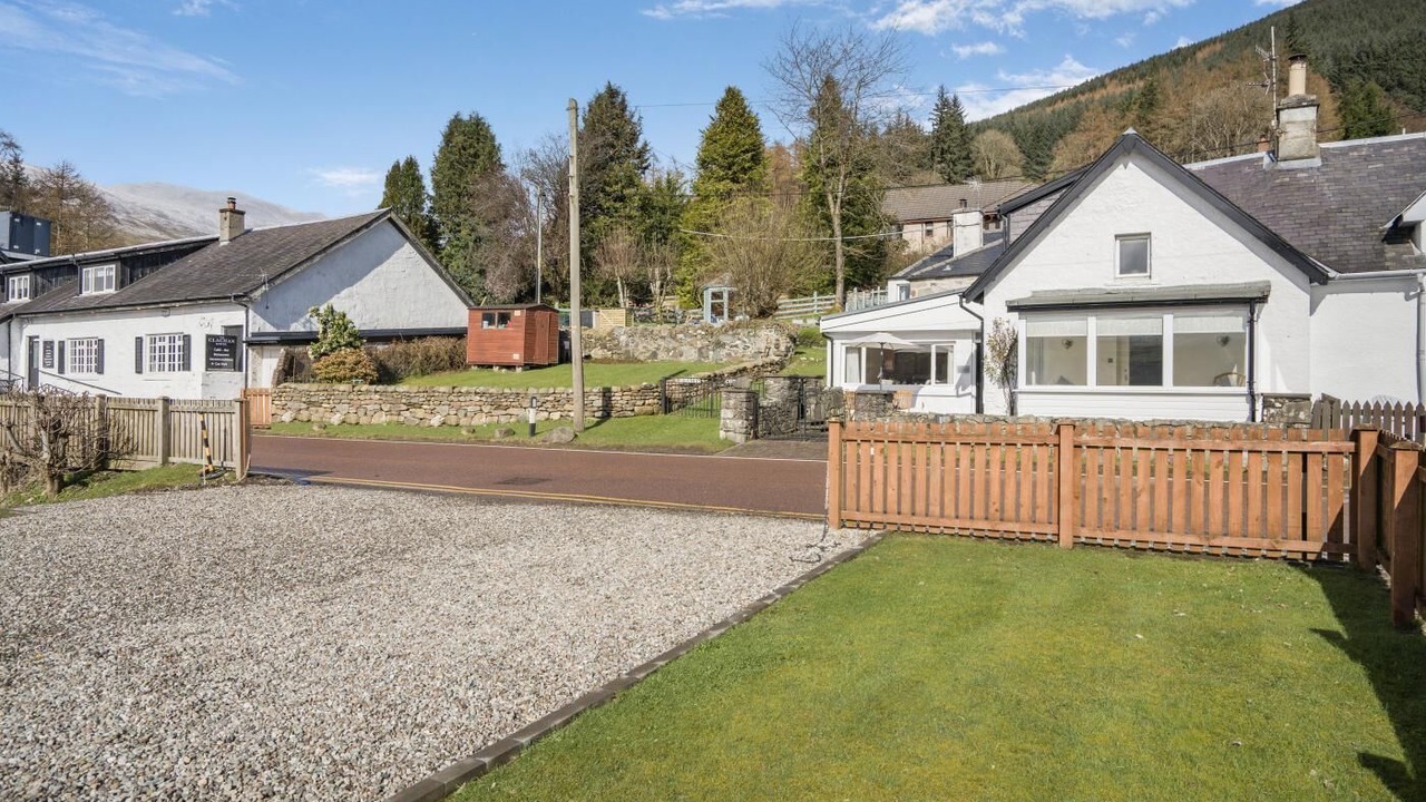 Photo of Others in Lochearnhead