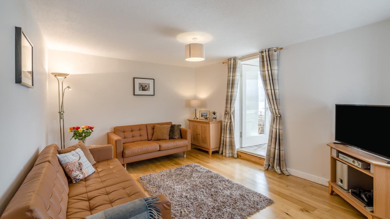 Photo of Livingroom in Lochearnhead