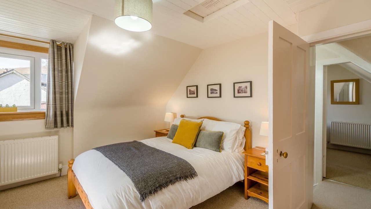 Photo of Bedroom in Lochearnhead