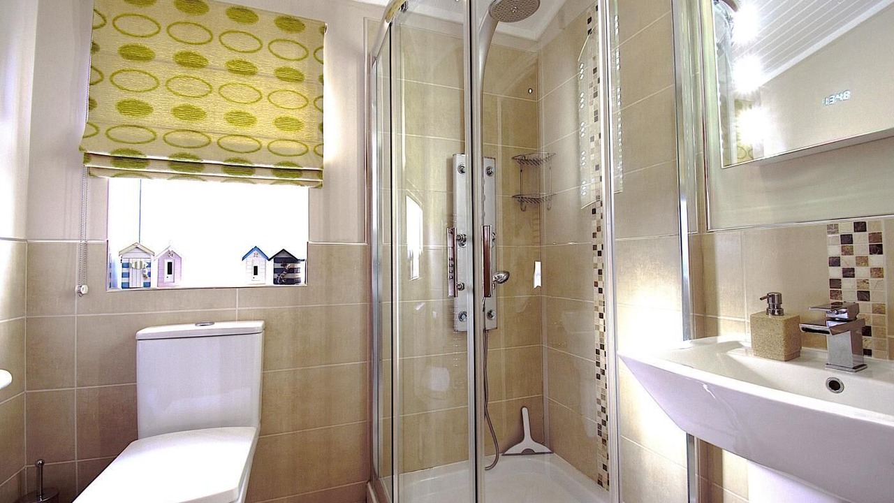 Photo of Bathroom in Felinfach
