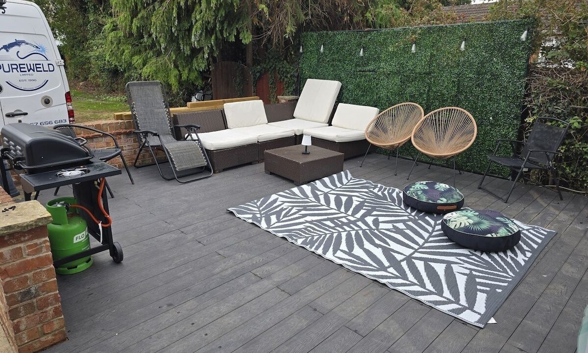 Photo of Patio Balcony in Stainforth