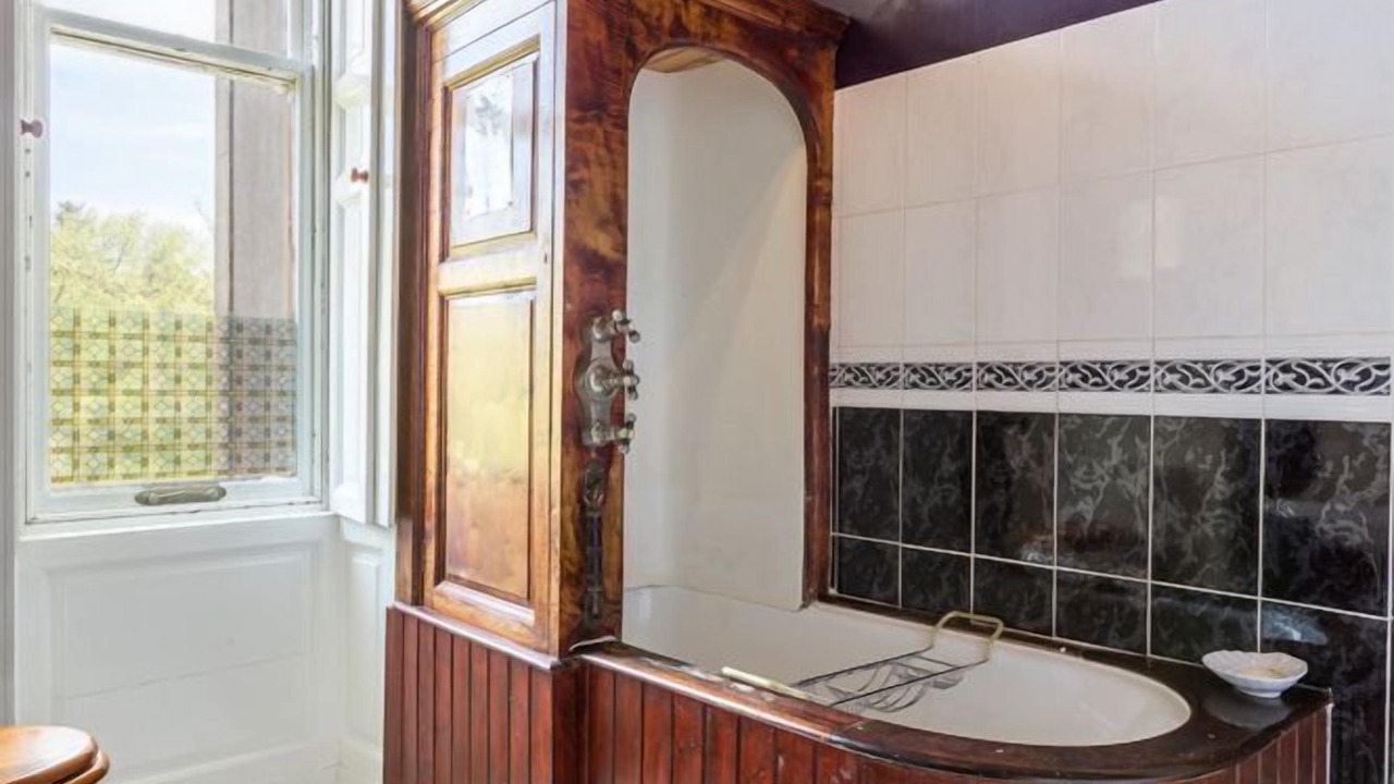 Photo of Bathroom in Tarbert