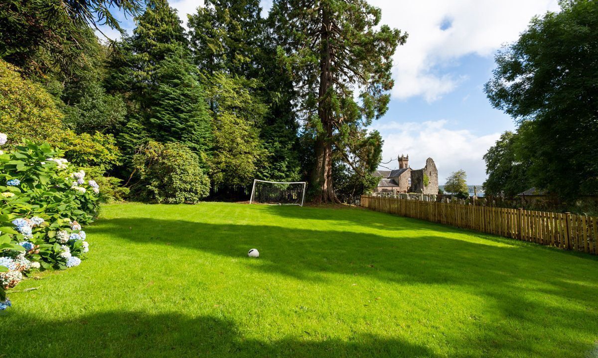 Photo of Outdoor in Kilmun