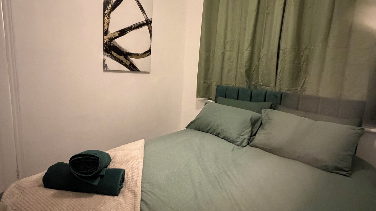 Photo of Bedroom in Barking