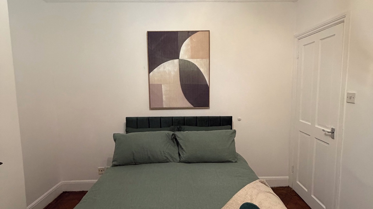 Photo of Bedroom in Barking