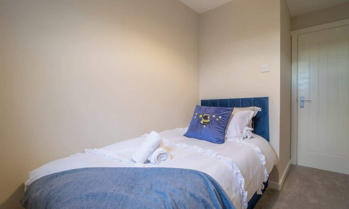 Photo of Bedroom in Airdrie