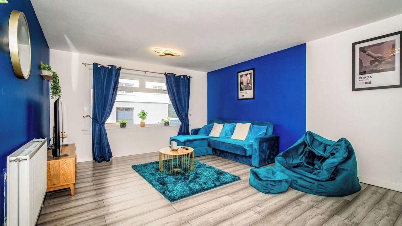 Photo of Livingroom in Greenock