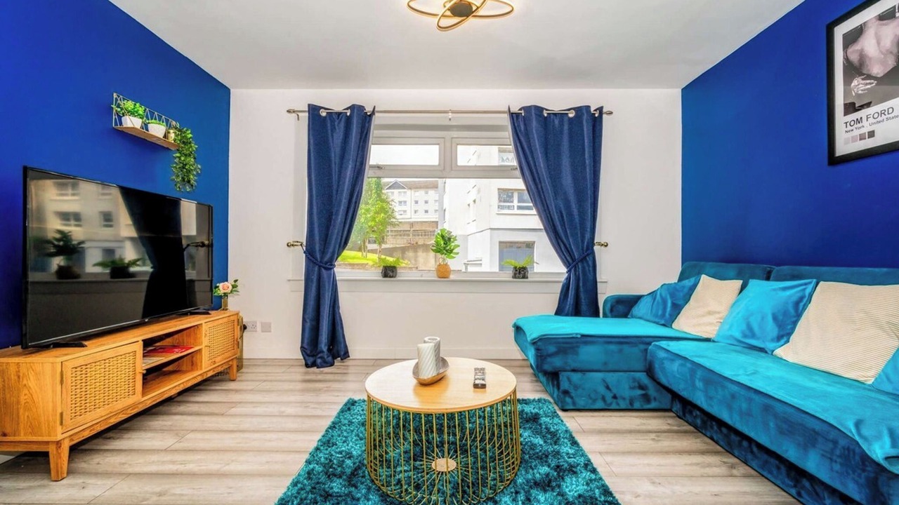 Photo of Livingroom in Greenock