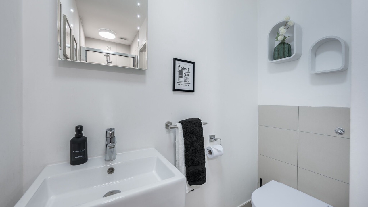 Photo of Bathroom in Potters Bar