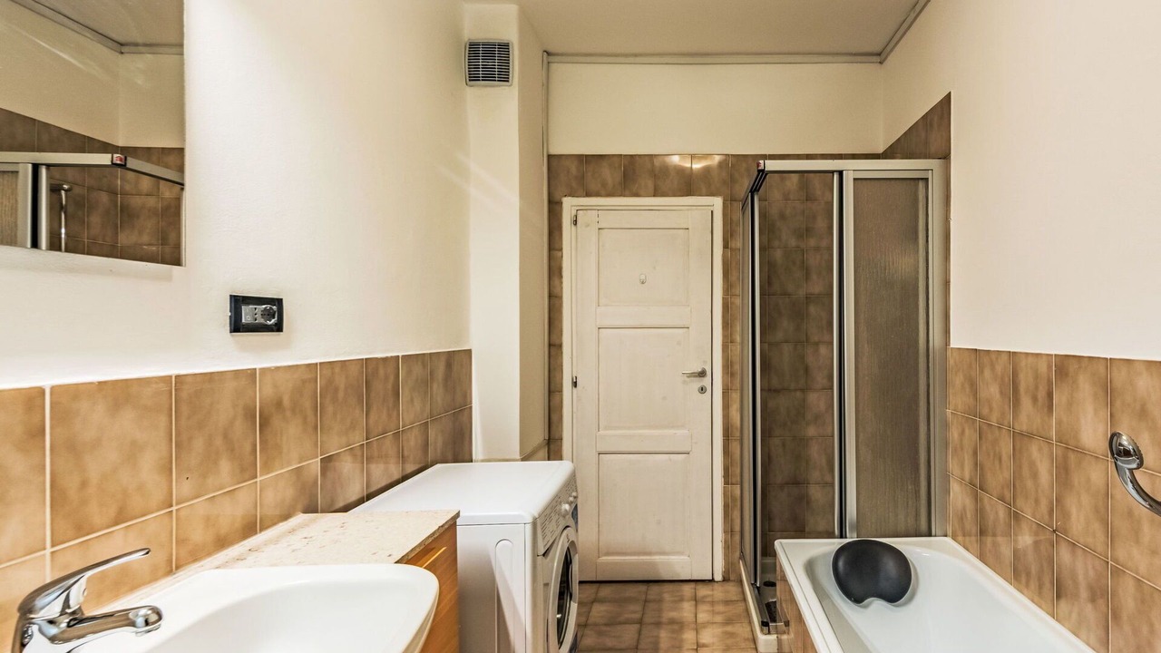 Photo of Bathroom in Arco