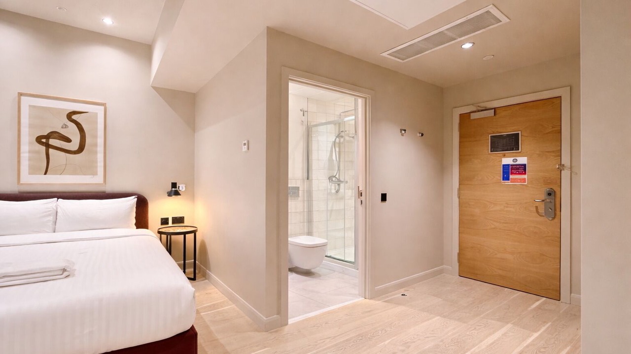 Photo of Bathroom in City Centre Glasgow