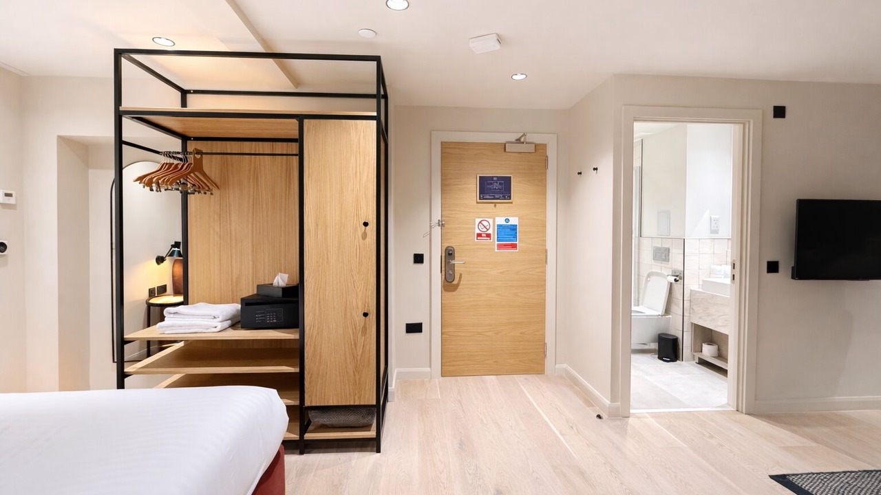 Photo of Bathroom in City Centre Glasgow