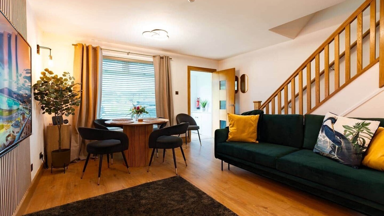 Photo of Livingroom in Newton Mearns