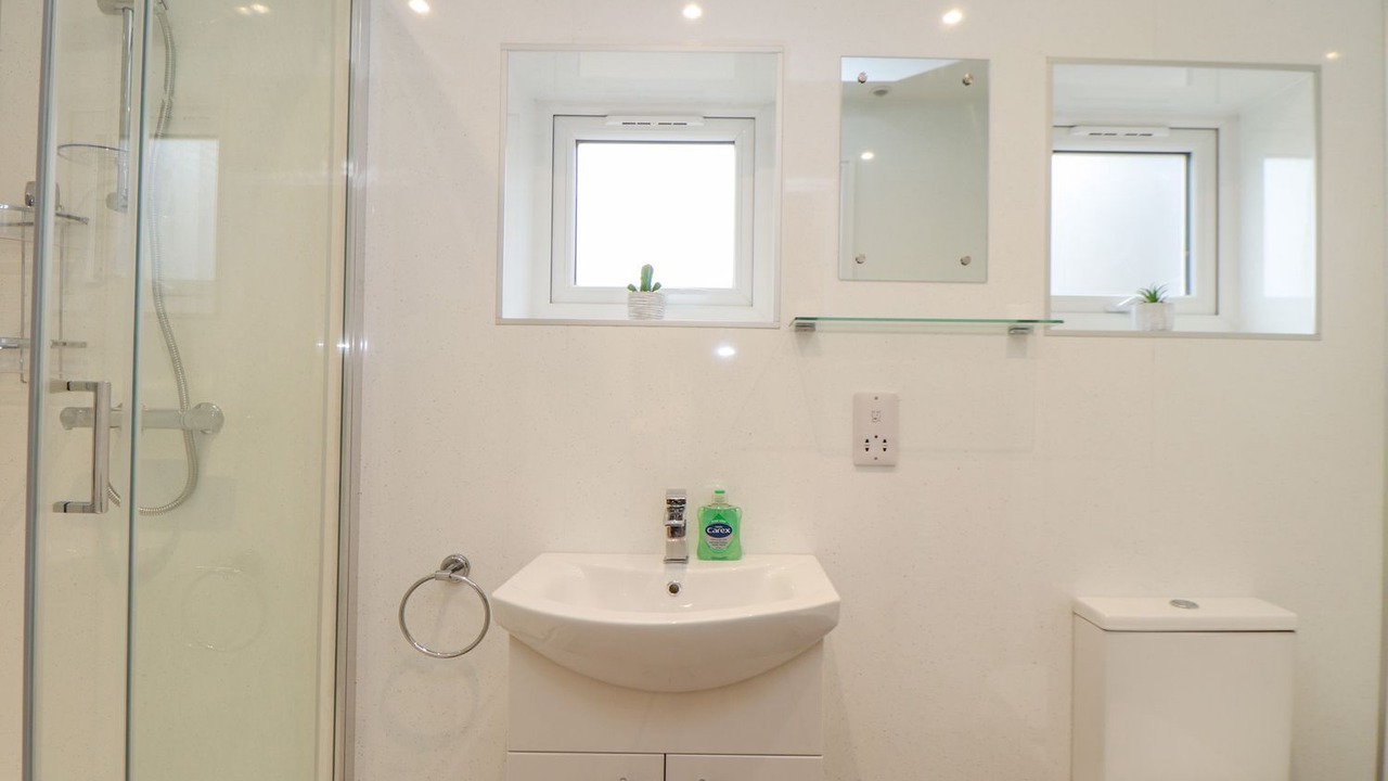 Photo of Bathroom in Camborne