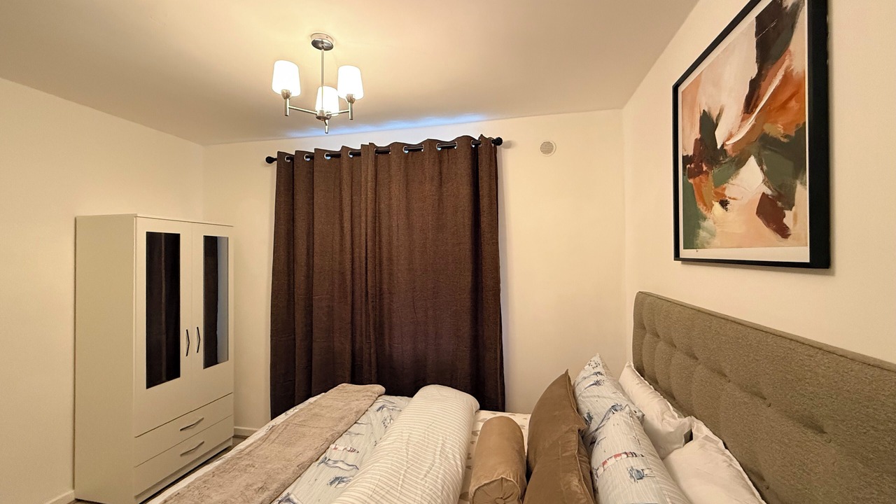 Photo of Bedroom in Longcroft