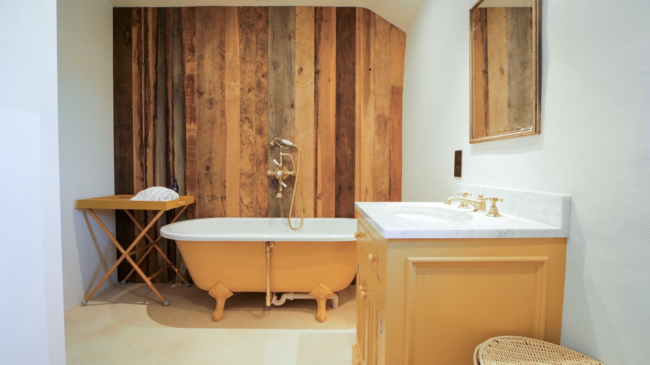 Photo of Bathroom in Camborne