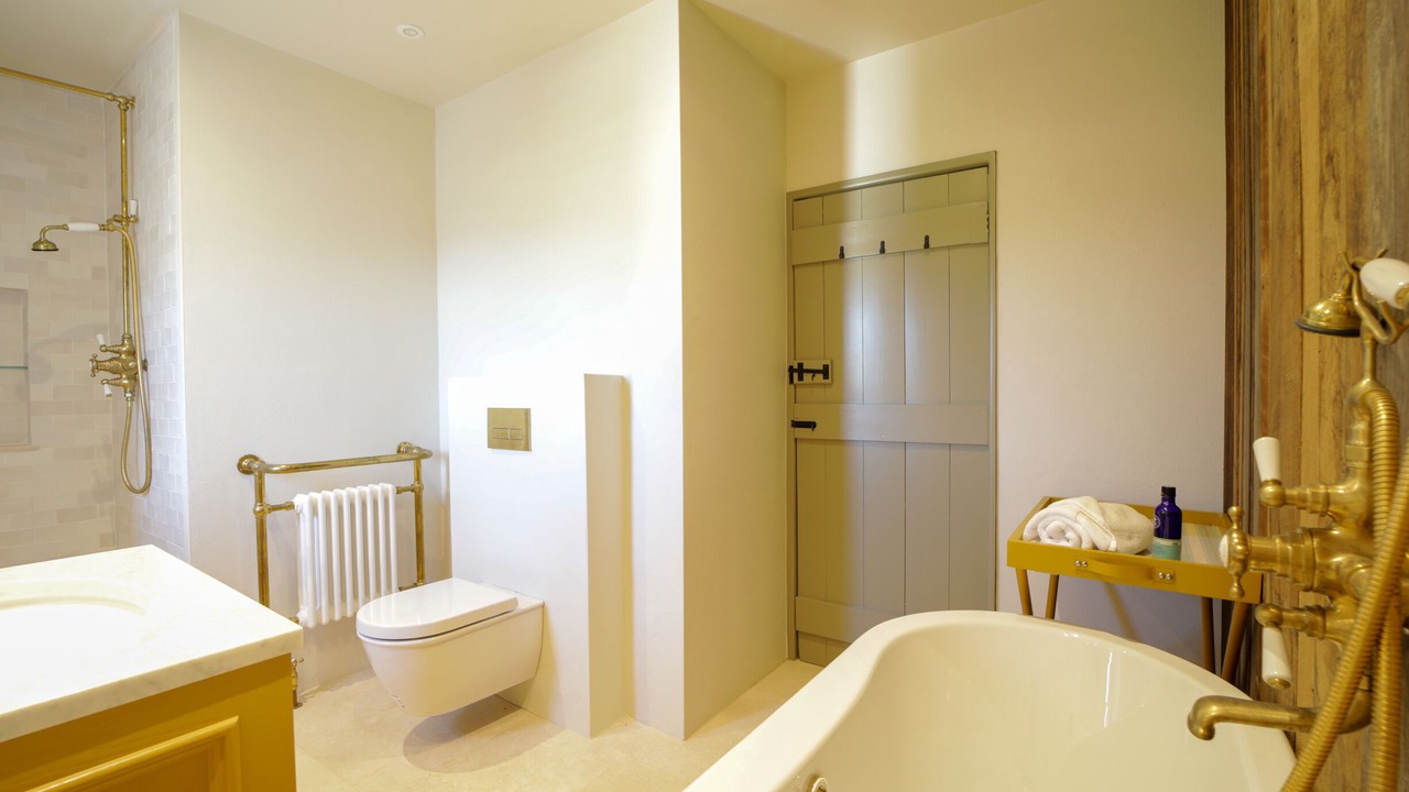 Photo of Bathroom in Camborne