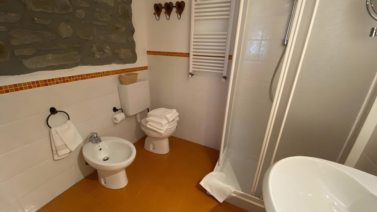 Photo of Bathroom in Pre-Saint-Didier