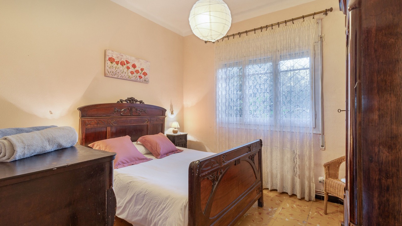 Photo of Bedroom in Tordera