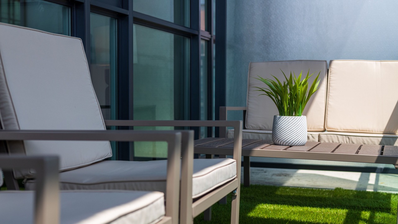 Photo of Patio Balcony in Downtown Mississauga