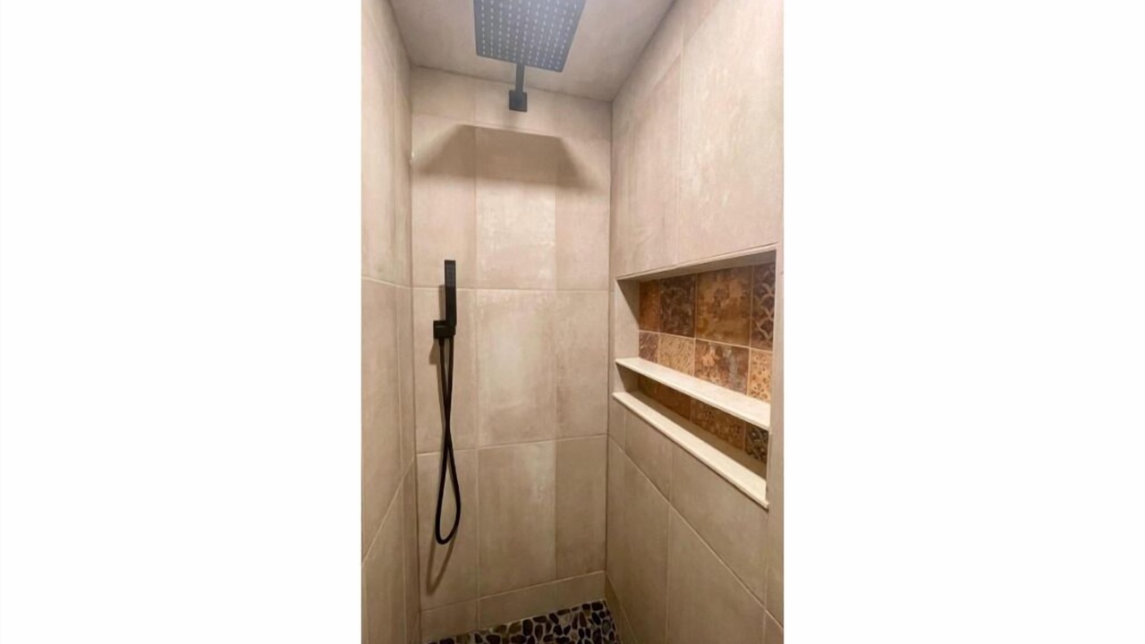 Photo of Bathroom in Amherstburg