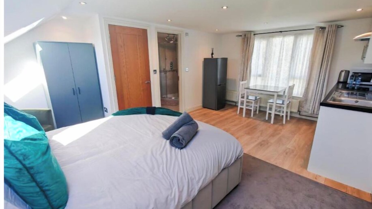 Photo of Bedroom in Seven Kings