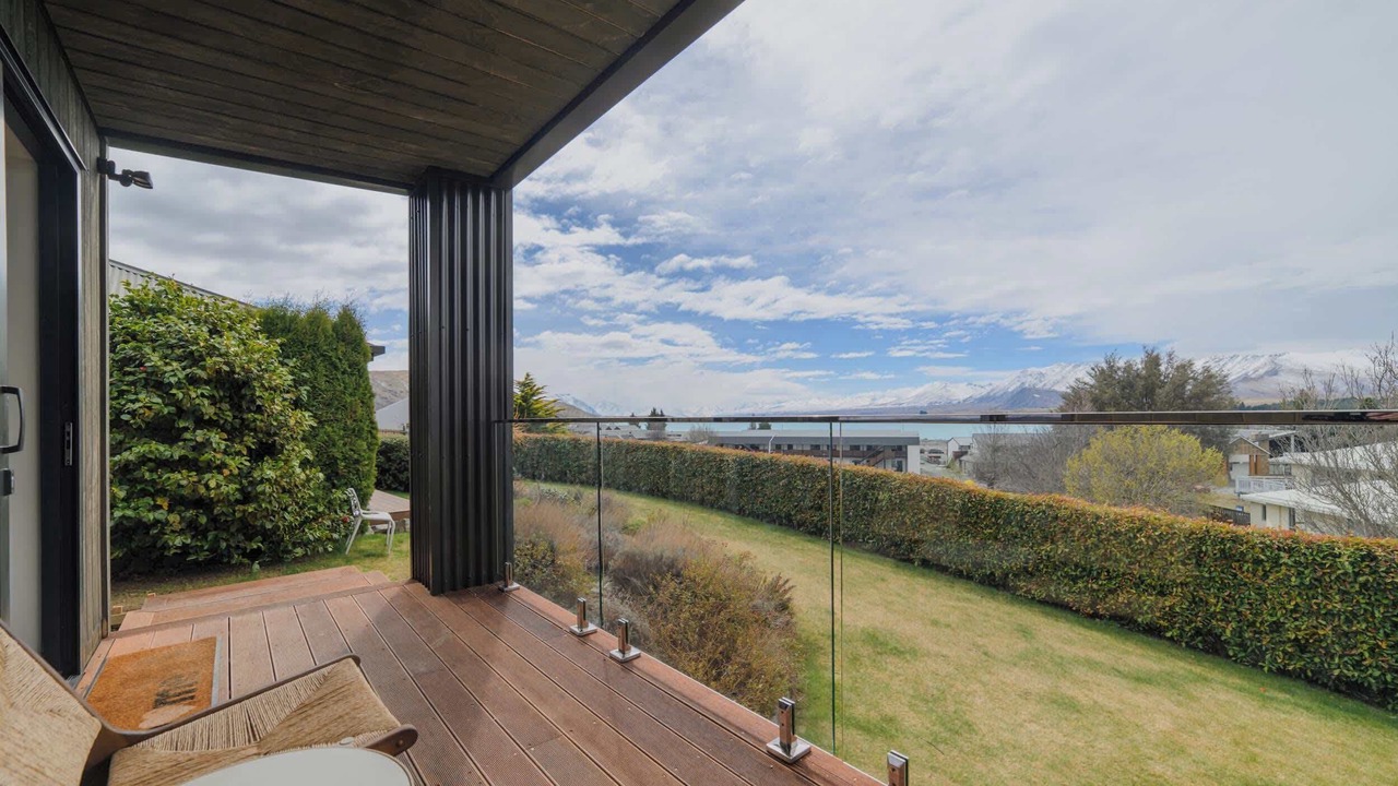 Photo of Patio Balcony in Tekapo