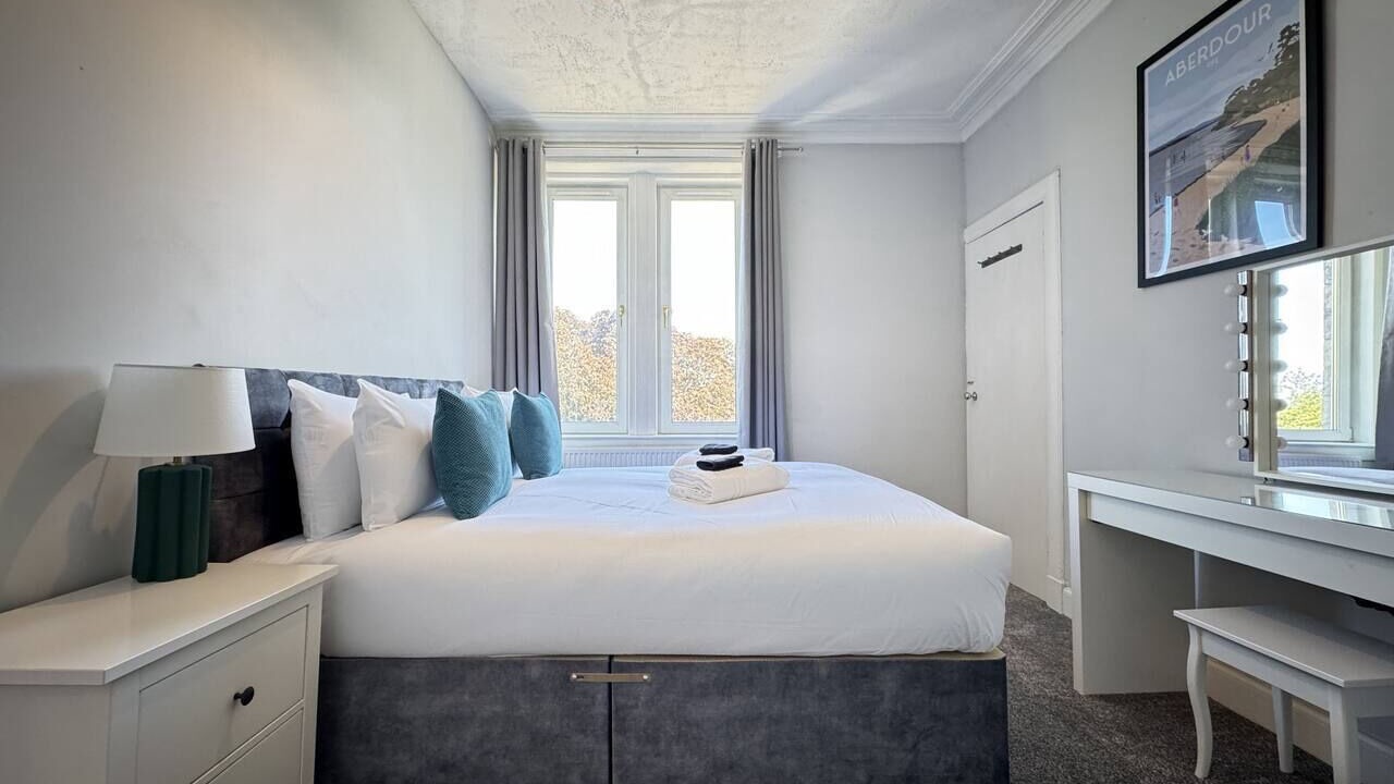 Photo of Bedroom in Kirkcaldy